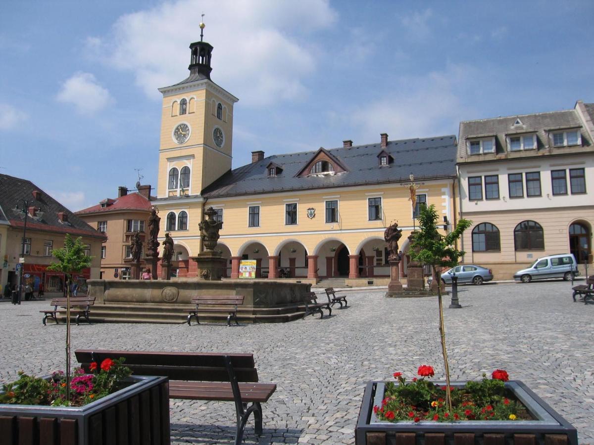 Hotel Na Stare Poste Jilemnice Exterior photo
